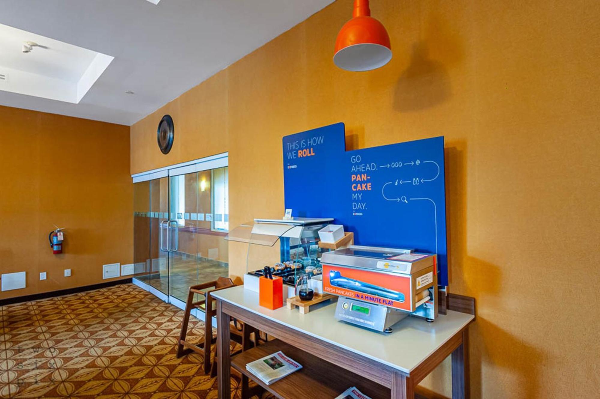 Hotel Express & Clarington - By Ihg Bowmanville